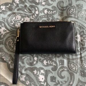 Michael Kors black hand bag